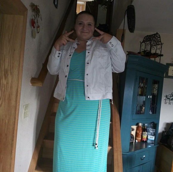 Meet your Posher, Jennessa - Picture 1 of 1